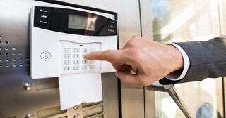 Установка охранной сигнализации в офисе в Старой Руссе от Видео — цена от 3770 руб., сигнализация в офисе под ключ